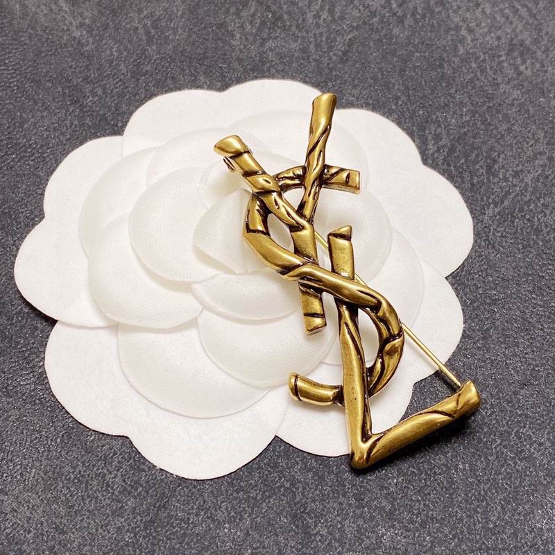 YSL Brooch 10lyr33 (1)